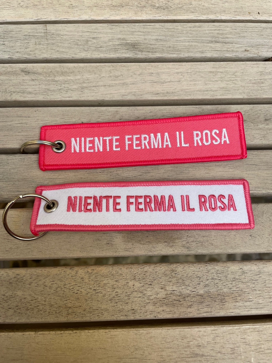 portachiavi NIENTE FERMA IL ROSA - 2 pezzi